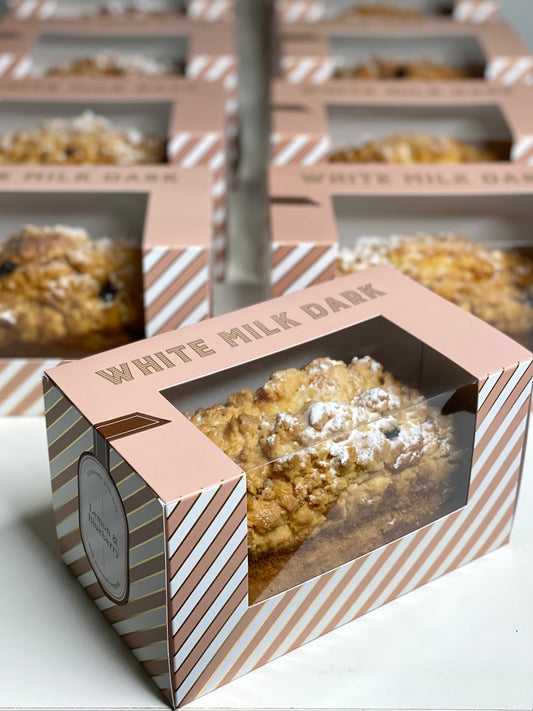 Lemon and Blueberry Cake with streusel topping